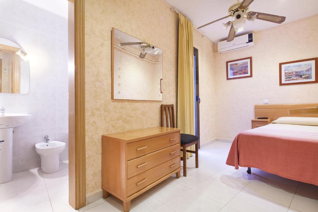 Hotel Fornos Barcelona Eksteriør bilde